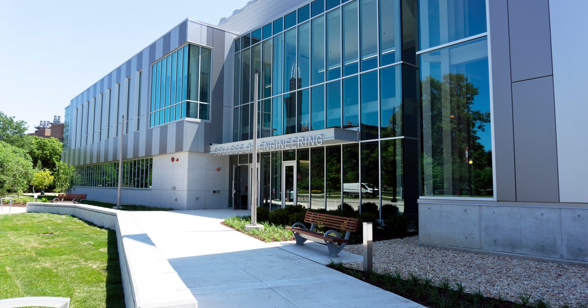 Uic Engineering Building UIC Engineering Innovation Building Celebrates Grand Opening | Berglund ...